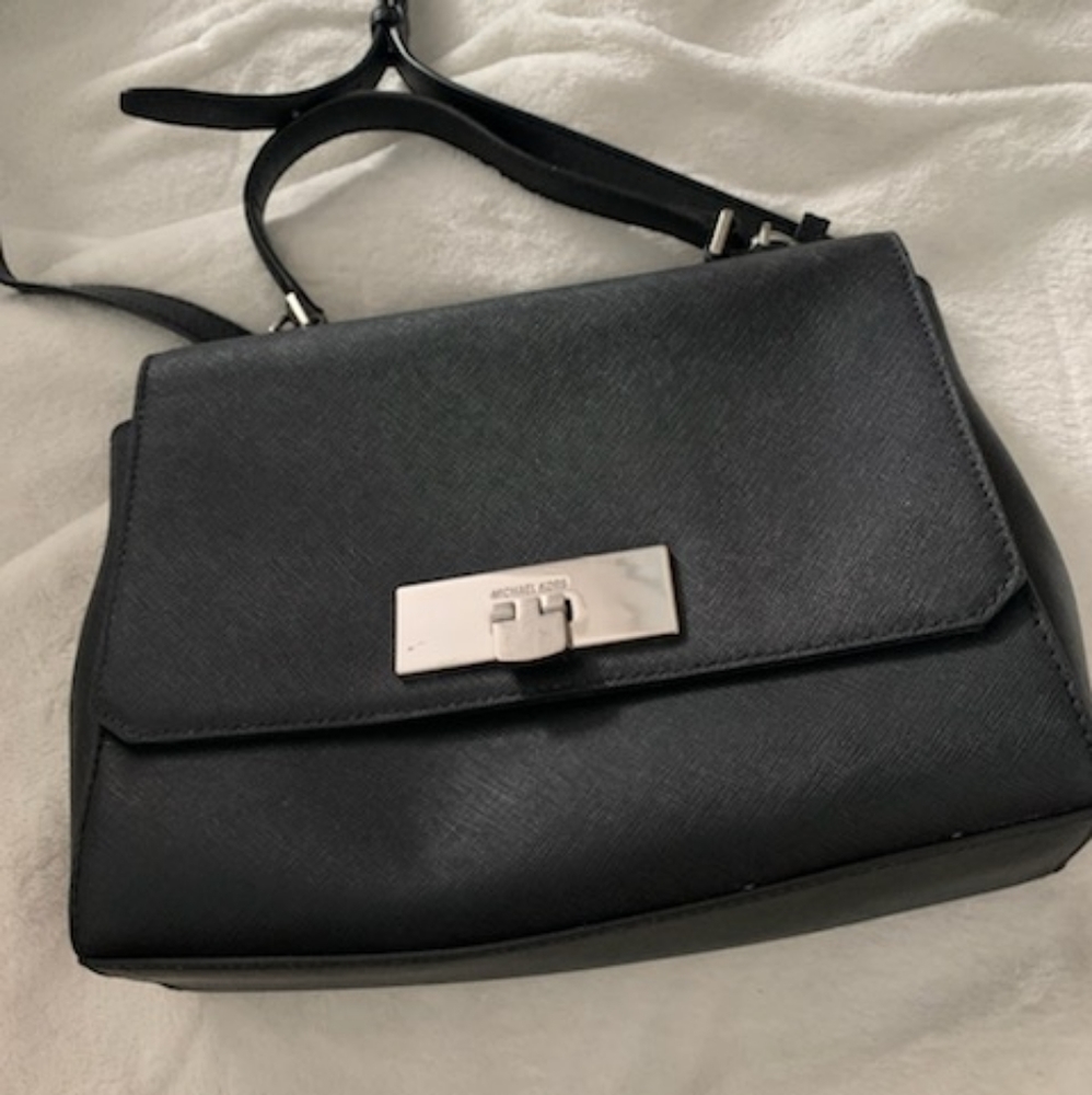 Michael Kors Crossbody Bag